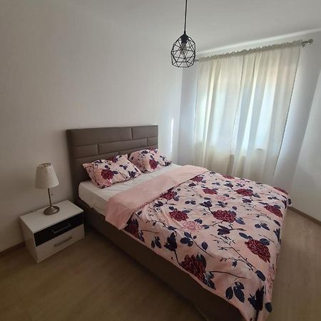 Apartmani Emily Póla Kültér fotó